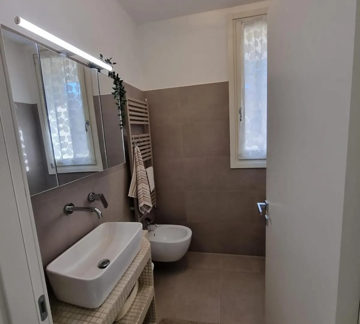 Milano Casa Precotto Lägenhet